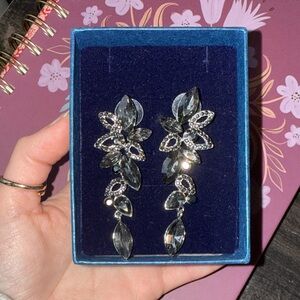 Helen’s Heart Earrings